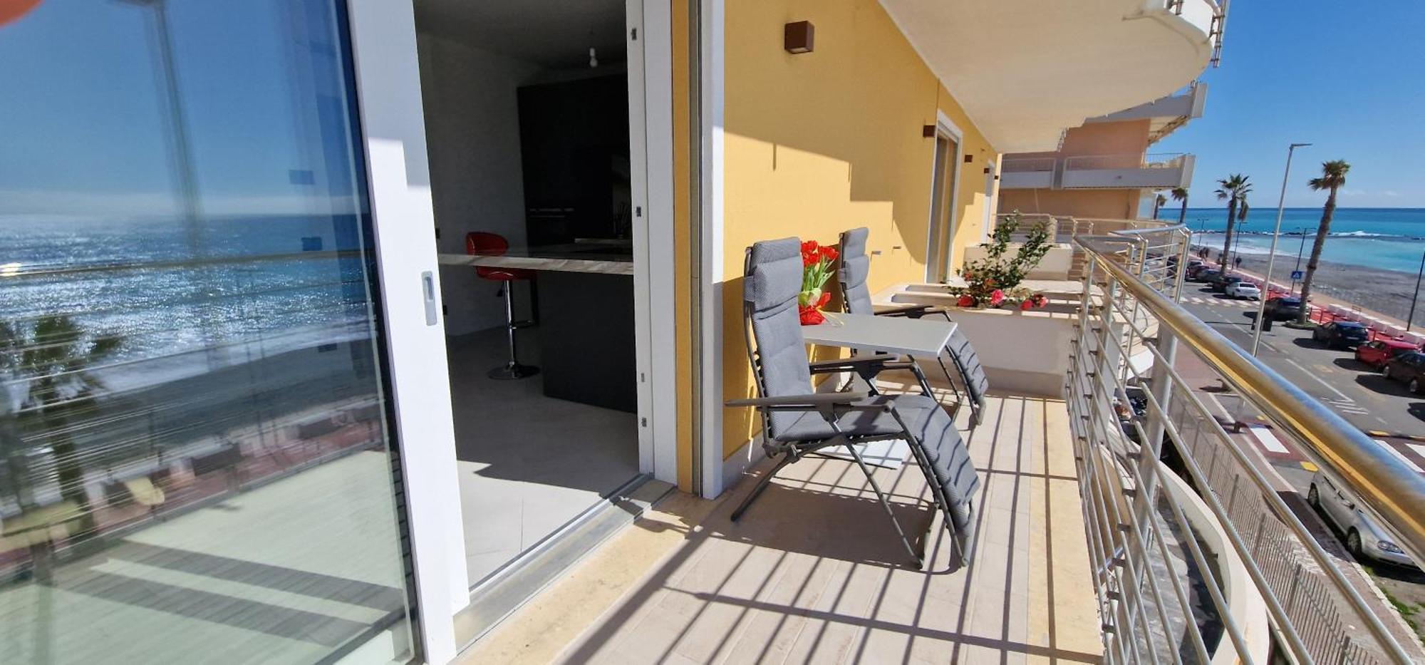 Mare Blu Apartment Вентимиля Екстериор снимка