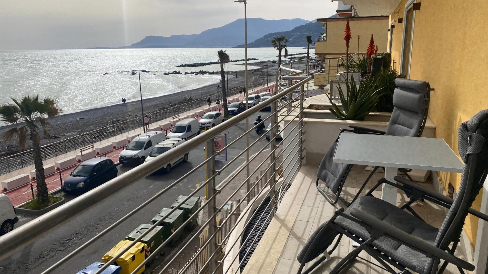 Mare Blu Apartment Вентимиля Екстериор снимка